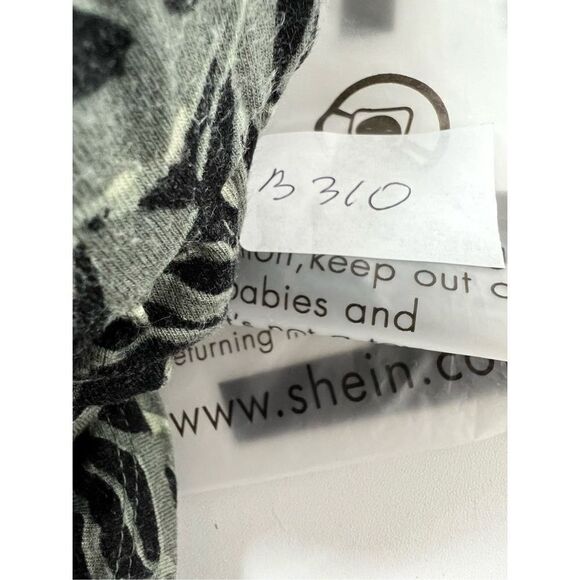 Terra & Sky 1X High Low Top - Side Pockets Black & Grey pattern short Sleeves - Picture 14 of 14